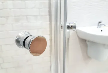 И банята поумнява с нови технологии за "Интернет на нещата"