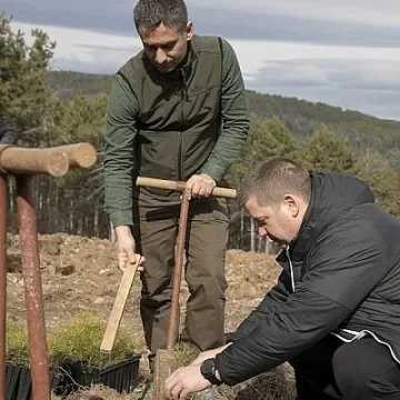 Стотици старозагорци се включиха в „Зелената инициатива“ на Община Стара Загора