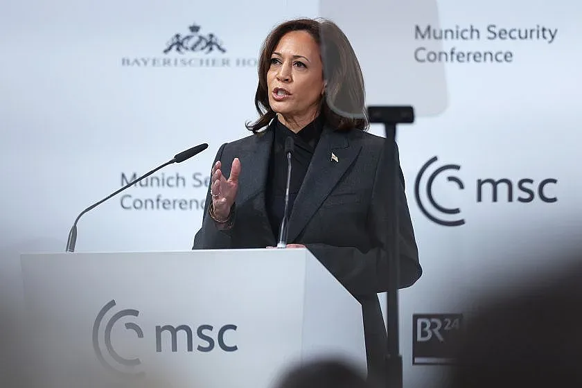 Камала Харис с две нови попълнения в предизборния си щаб. Има ли изненади