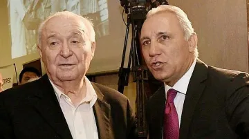 Стоичков разплака феновете с тези думи за Петър Жеков
