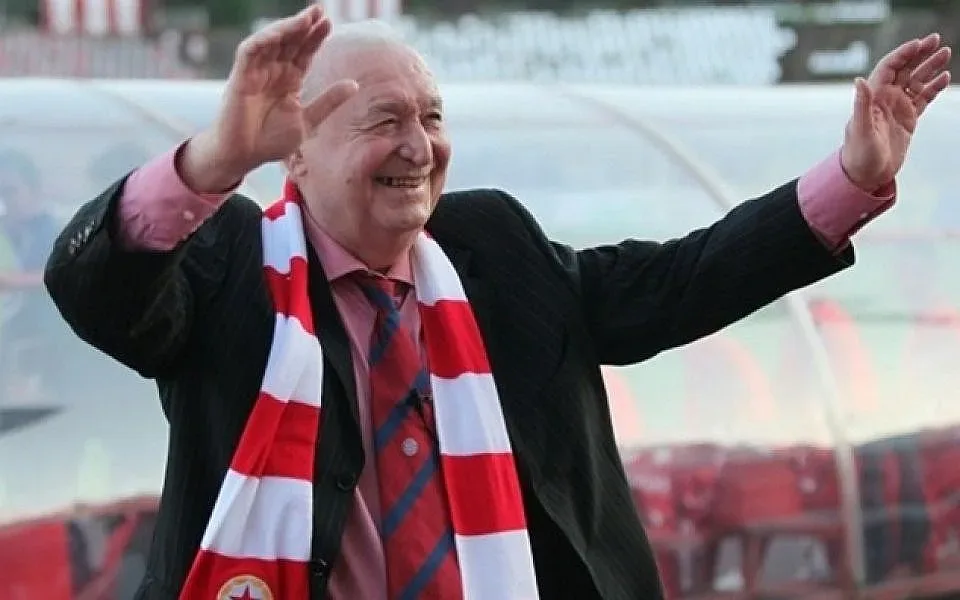 Отиде си легенда на футбола. Всички скърбят