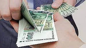 Затъване. Българите започнаха да плащат сметки с бързи кредити