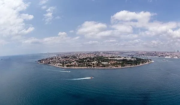 Горещи данни за морето! Има ли проблем с водата