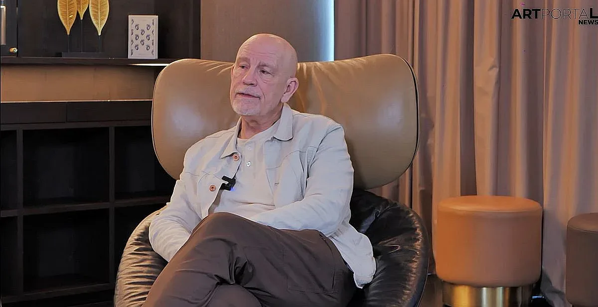 Папагал попитал Малкович: Къде е Тито?