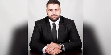 Първи коментар от изключен от БСП: Възцари се мракобесието!
