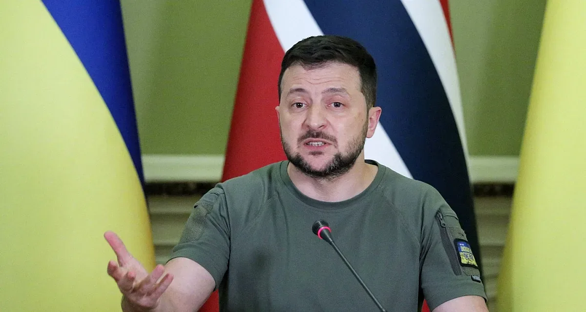 Зеленски се развихри! Стана лошо за някои украинци