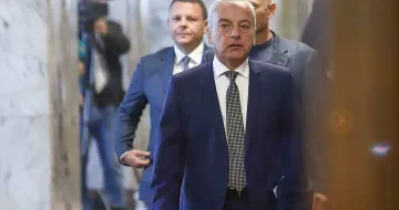 Гълъб Донев се развихри! Какво каза на нов министър