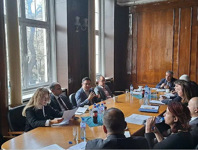 Нови милиарди идват за бизнеса