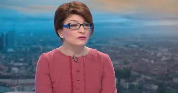 Деси Атанасова даде клетва за ДПС и БСП