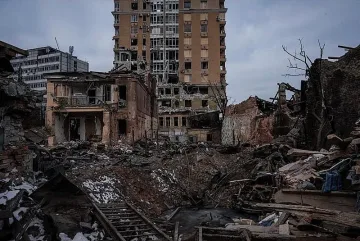 Ад в Херсон и Храков, ракети по училища