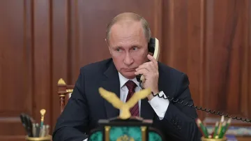 Путин седна на телефона, очаква важно позвъняване