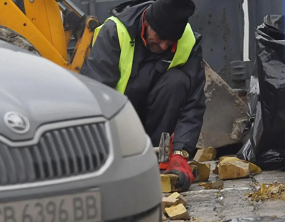 Фандъкова бясна за жълтите павета. Готви най-голямата глоба