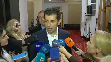 Петков даде старт на голямото обединение, очаква лавина