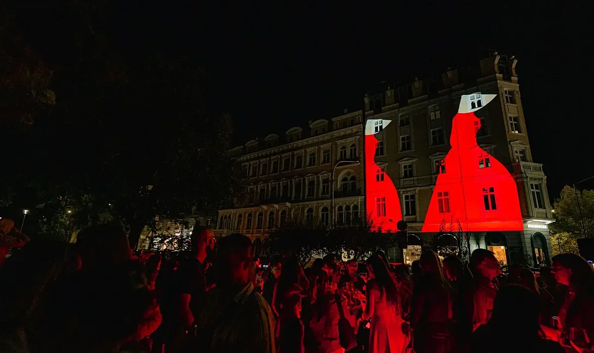 София влезе в световния разговор за правата на жените с 3D мапинг