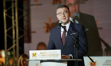 Бивш наш посланик с предупреждение към Скопие и Мицкоски