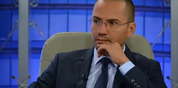 Наш знаков политик разсипа Никола Минчев
