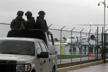 БГ семейства в Мексико на ваканция, брутално хвърлени в тъмница