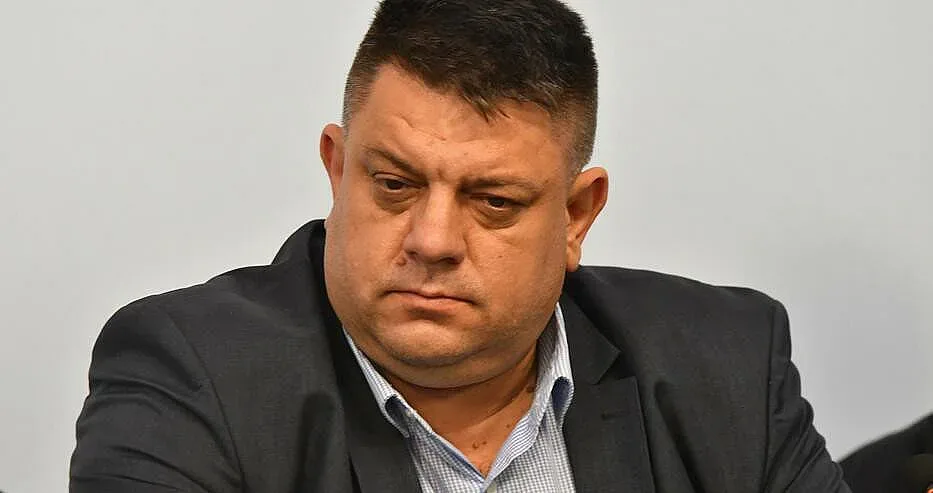 Виден бесепар изненада! На кой бил мандата