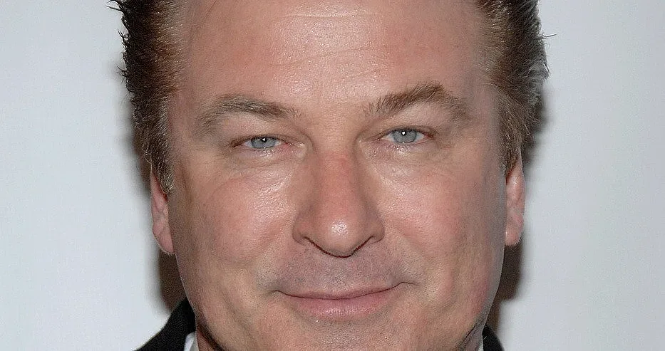 Тъмни облаци над Алек Болдуин! Тежки дни