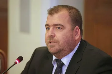 Явор Гечев подслади живота на земеделците. Колко милиарда идат?