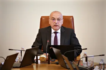 Кабинетът на Донев счупи рекорд