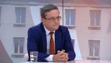 Тома Биков с признание - ГЕРБ и ПП стават центрове в парламента