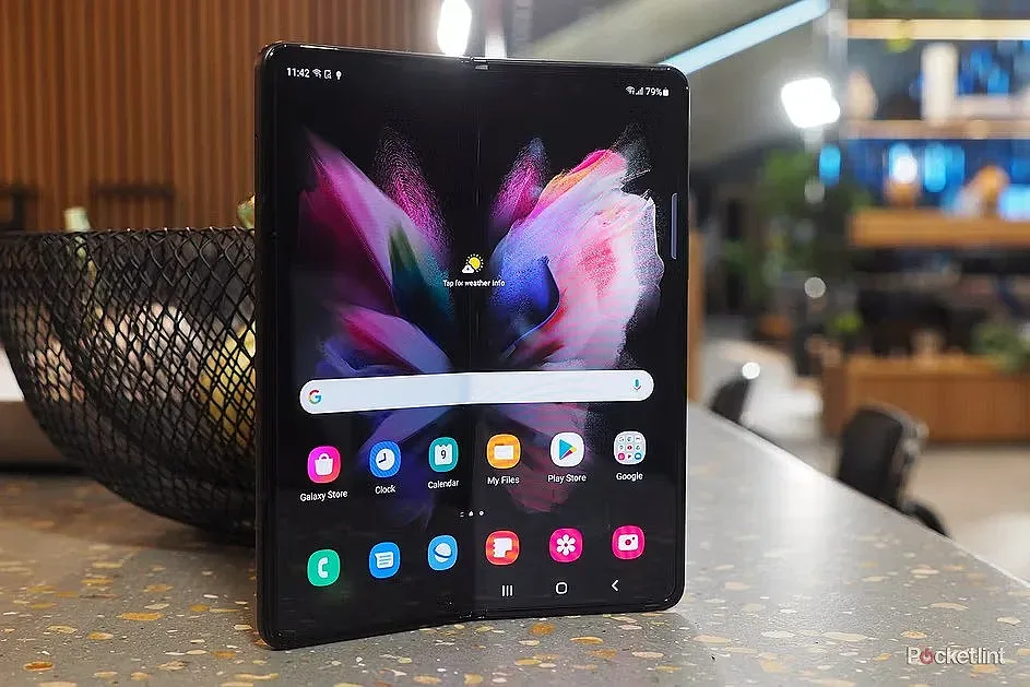 Samsung Galaxy Z Fold 5 идва с подобрен дизайн