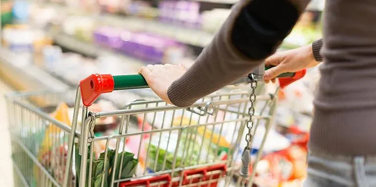 Да влезеш в магазина вече е страшно! Ето го рекордьорът по поскъпване