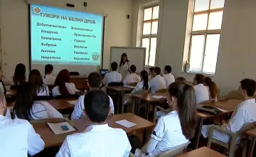 Студенти в шок! Заплашени са от отпадане от вузовете