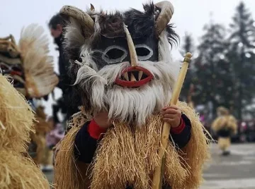 Всички са в Перник. Случва се нещо голямо