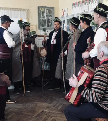 В старозагорското село Оряховица показаха обичая Коледуване