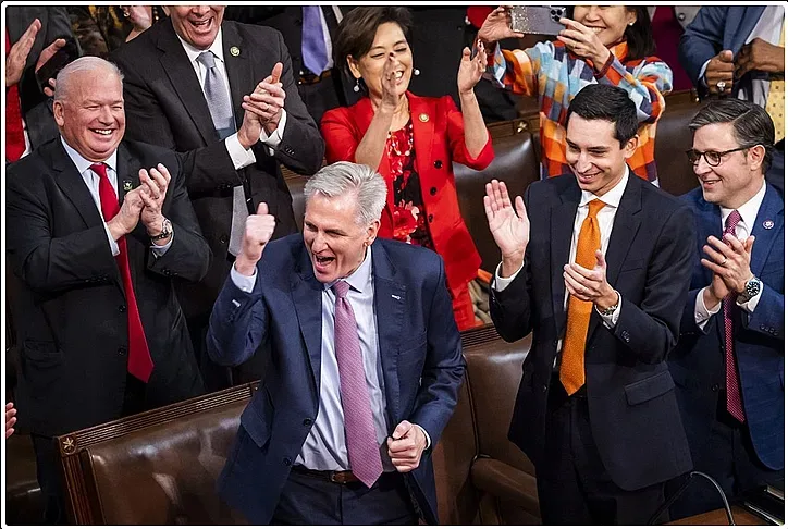 Мъчителна битка за Камарата на представителите. Новият шеф