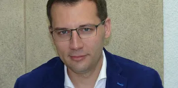 ДПС пита Демерджиев за Христо Грозев. Мерките на ДАНС