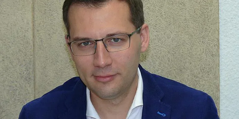 ДПС пита Демерджиев за Христо Грозев. Мерките на ДАНС