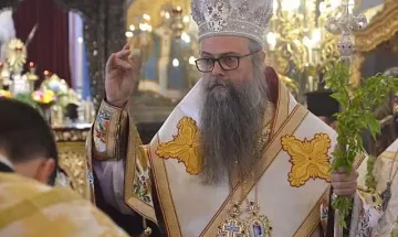 На Богоявление! Митрополит Николай прави нещо невероятно в Кърджали