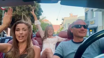 Примката се затяга! Иззеха GSM и компютър от министър "Боташ"