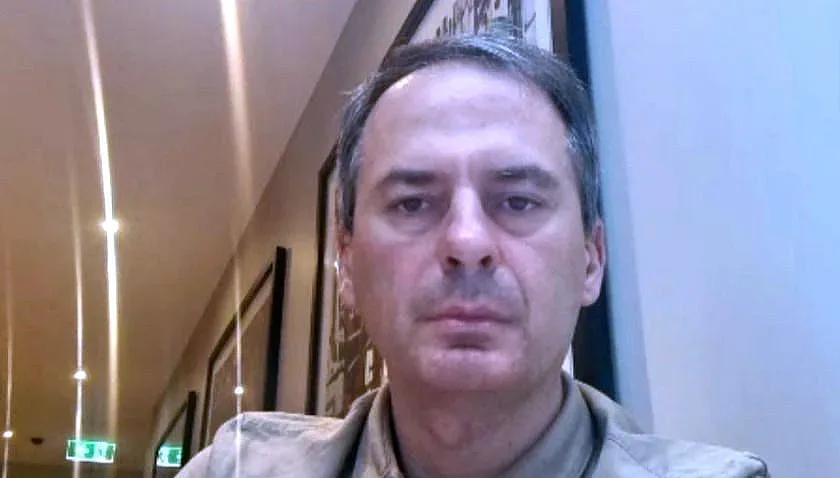 Изслушват Христо Грозев в парламента