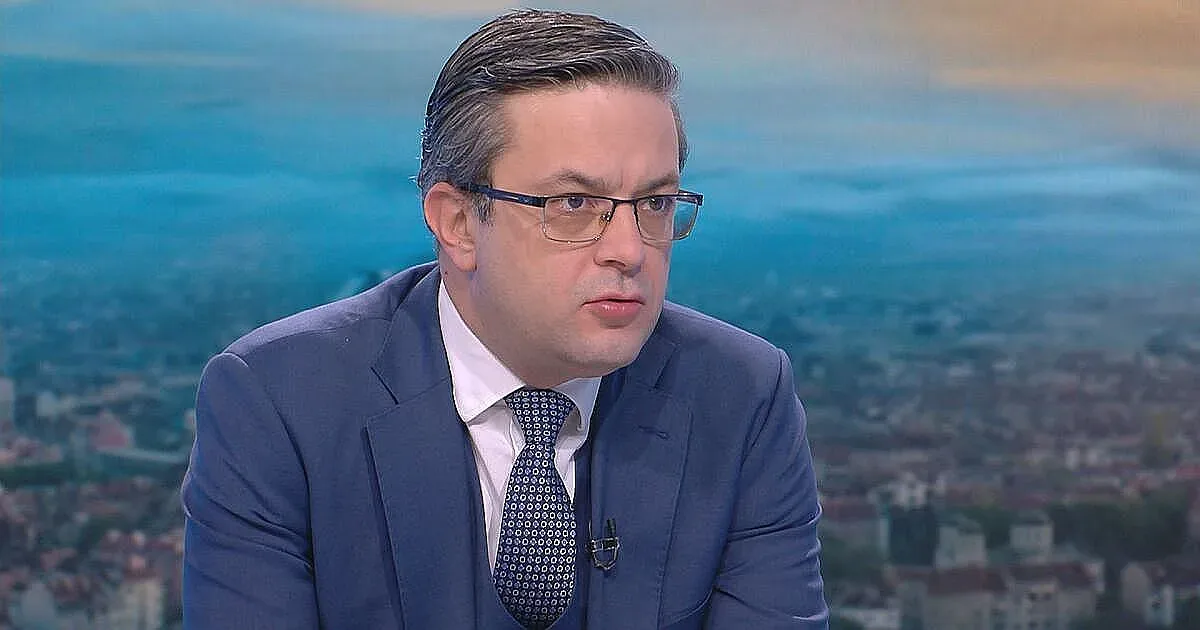 Тома Биков разби Промяната, били политически неграмотни