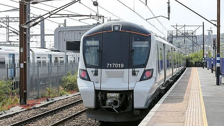 Пак сме последни. Този път по заплати на машинистите