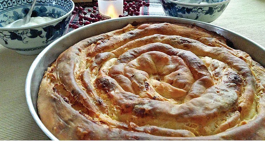 Васильовденска домашна точена баница (РЕЦЕПТА)