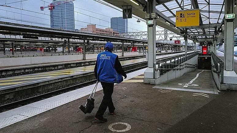 За някои европейски страни 2023 г. започва със стачки