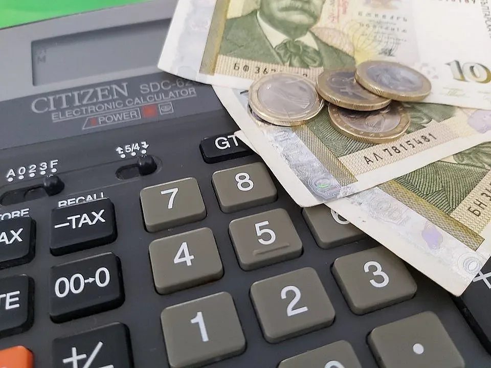 Важни промени с парите за командировка. Вдигат ли ги