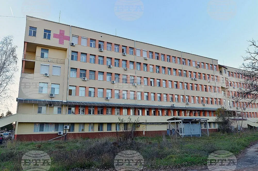 Пак нападнати медици. Мъж се нахвърли с юмруци на сестра