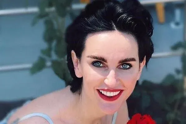 Изумителна красавица става посланик у нас. Кой я праща?