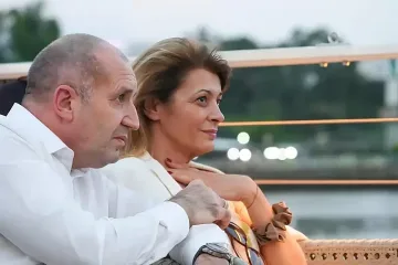 Изловиха ги! Радев и Деси в суперлуксозен хотел (СНИМКИ)