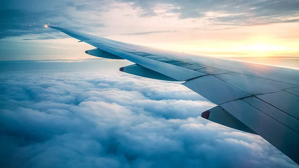 Наш град ликува! Директни полети до уникален европейски град