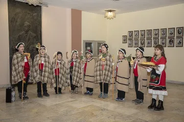 Коледари пяха и наричаха за здраве в Община Стара Загора