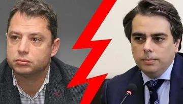 Добрев и Василев се хванаха за гушите. Бесен скандал в парламента
