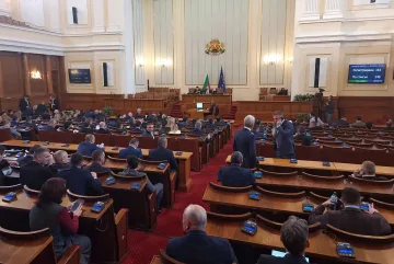 Приеха проектозакона на ДПС за забрана на нефт и продукти от Русия