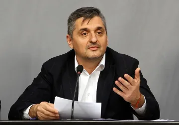Кирил Добрев с топовен удар! Къде прати Нинова